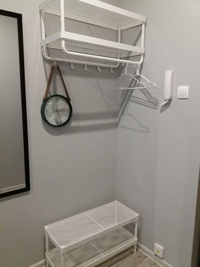 Apartment Business 1
